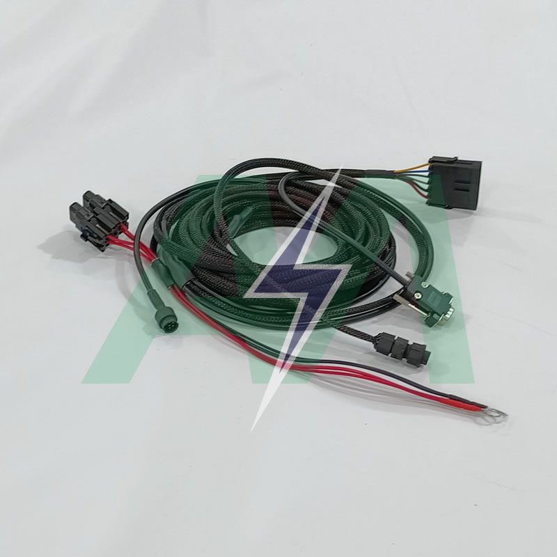 CABO ENERGIA COMUNICACAO TOPPER 4500  Stara Agr�cola Gr�os  CABO ENERGIA COMUNICACAO TOPPER 4500  Chicote el�trico, stara, agr�cola, gr�os Alves Martinelli Ribeir�o Preto