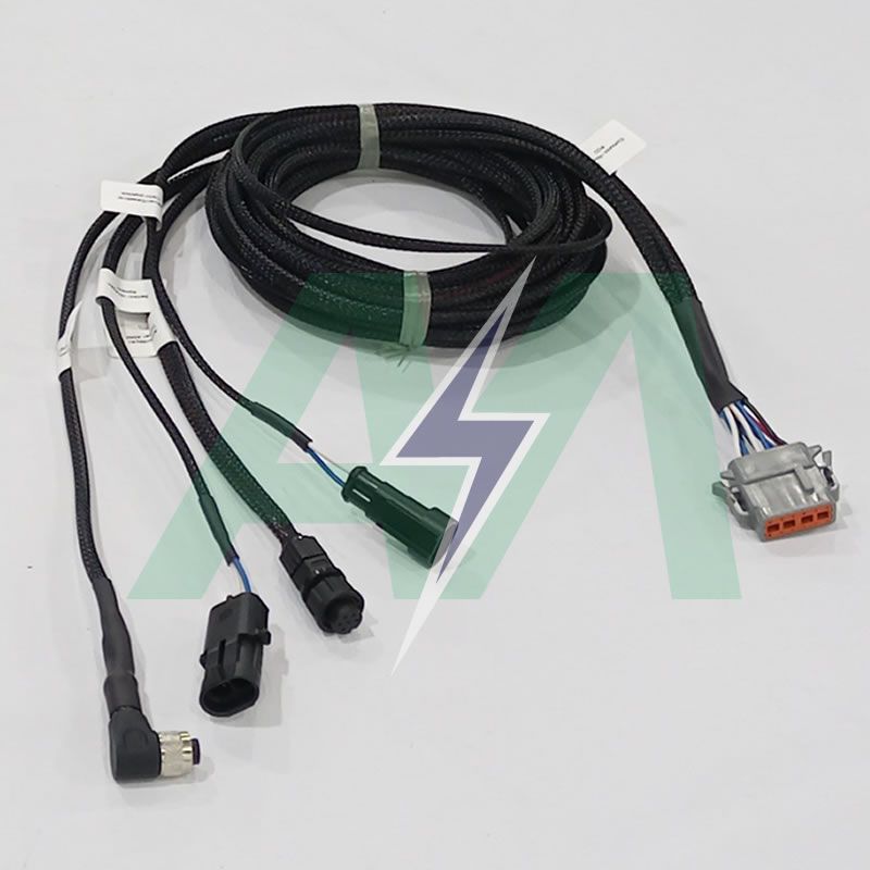 CABO COMUNICA��O CONTROLE TOPPER DRIVER 7310-4042  Stara Agricola Gr�os  Descri��o	CABO COMUNICA��O CONTROLE TOPPER DRIVER
Equipamento	TOPPER
Marca	STARA  STARA, 7310-4042,CABO COMUNICA��O, CONTROLE, TOPPER, DRIVER Alves Martinelli Ribeir�o Preto