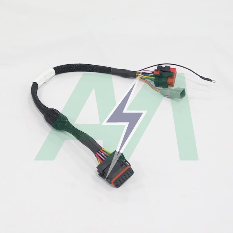 CHICOTE INTERNO ATU 300 PFA11478G  John Deere Agricola Gr�os  Codigo	PFA11478G
Descri��o	CHICOTE INTERNO ATU 300
Equipamento	ATU 300
Marca	JOHN DEERE  ATU 300, JOHN DEERE,CHICOTE INTERNO Alves Martinelli Ribeir�o Preto